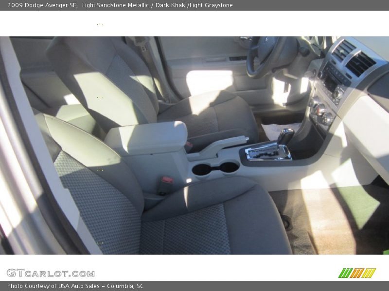Light Sandstone Metallic / Dark Khaki/Light Graystone 2009 Dodge Avenger SE