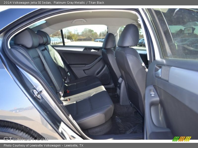 Platinum Gray Metallic / Titan Black 2014 Volkswagen Jetta SE Sedan