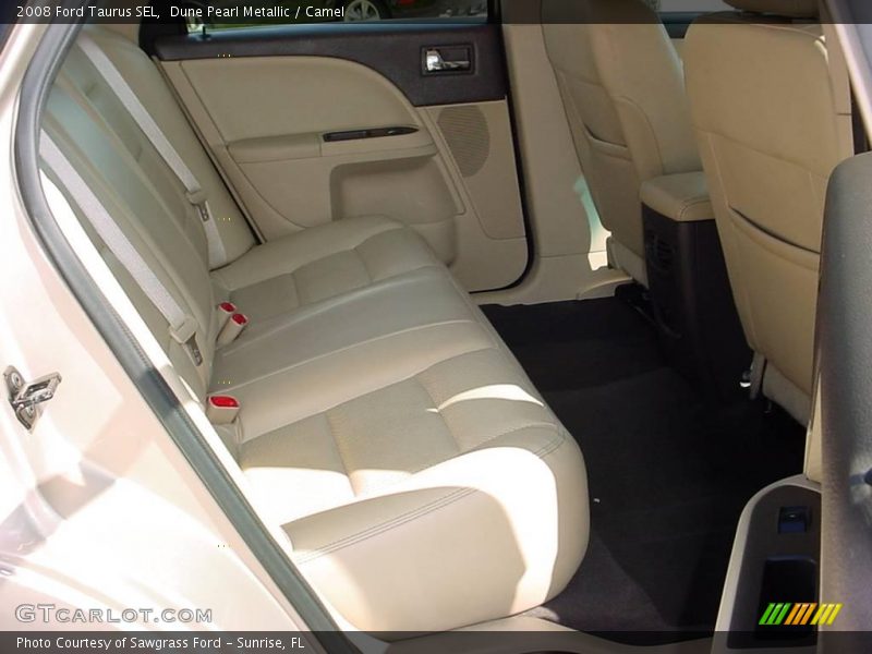 Dune Pearl Metallic / Camel 2008 Ford Taurus SEL
