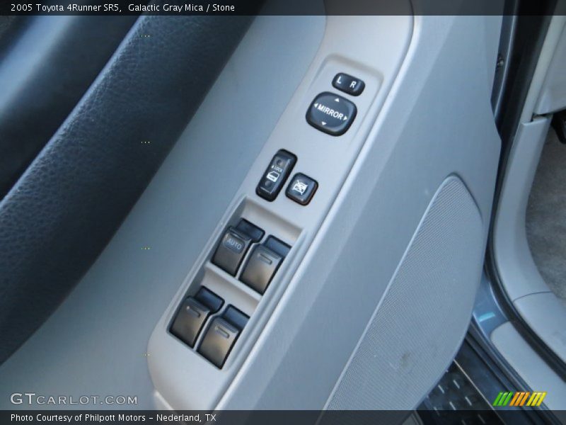 Galactic Gray Mica / Stone 2005 Toyota 4Runner SR5