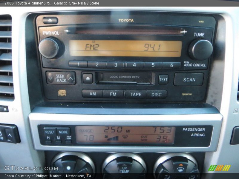 Galactic Gray Mica / Stone 2005 Toyota 4Runner SR5