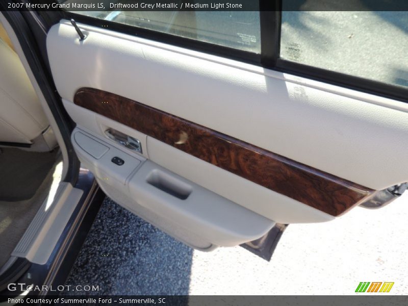 Driftwood Grey Metallic / Medium Light Stone 2007 Mercury Grand Marquis LS