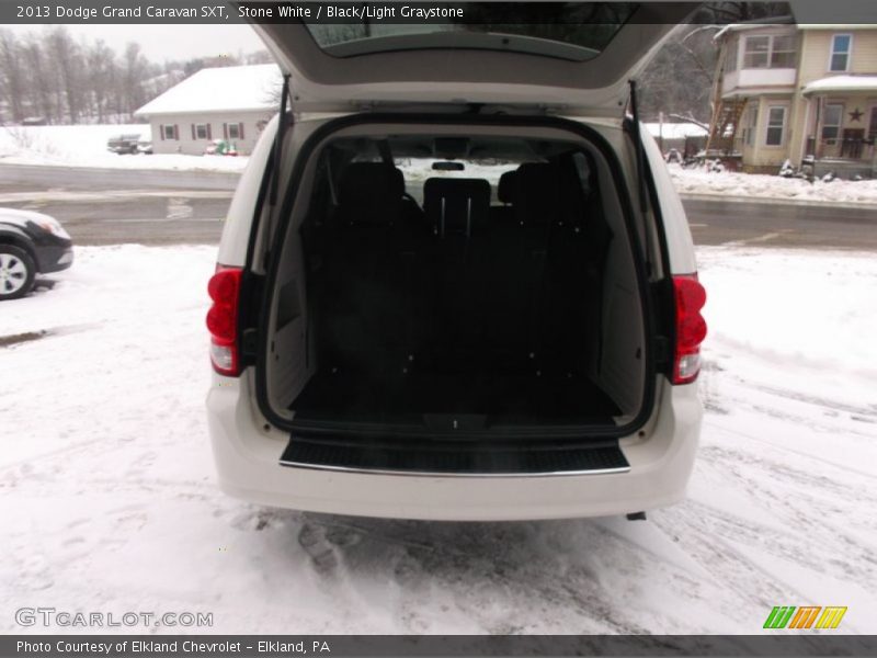 Stone White / Black/Light Graystone 2013 Dodge Grand Caravan SXT