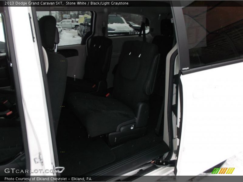 Stone White / Black/Light Graystone 2013 Dodge Grand Caravan SXT