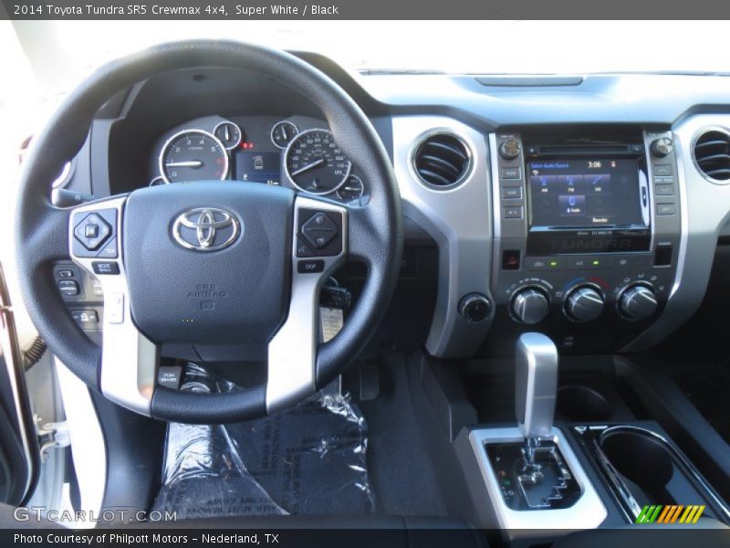 Super White / Black 2014 Toyota Tundra SR5 Crewmax 4x4