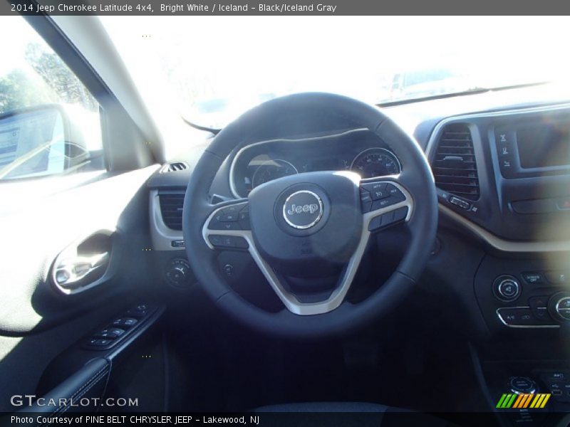Bright White / Iceland - Black/Iceland Gray 2014 Jeep Cherokee Latitude 4x4