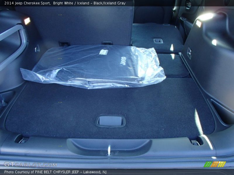 Bright White / Iceland - Black/Iceland Gray 2014 Jeep Cherokee Sport