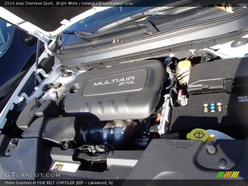 Bright White / Iceland - Black/Iceland Gray 2014 Jeep Cherokee Sport