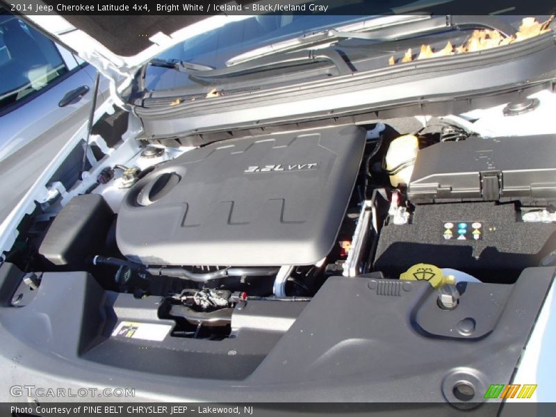 Bright White / Iceland - Black/Iceland Gray 2014 Jeep Cherokee Latitude 4x4