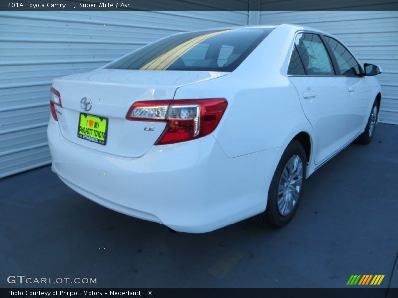 Super White / Ash 2014 Toyota Camry LE