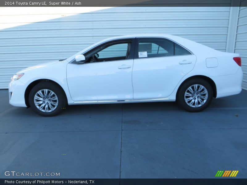 Super White / Ash 2014 Toyota Camry LE