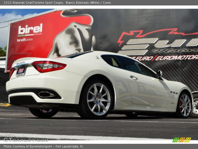 Bianco Eldorado (White) / Cuoio 2013 Maserati GranTurismo Sport Coupe