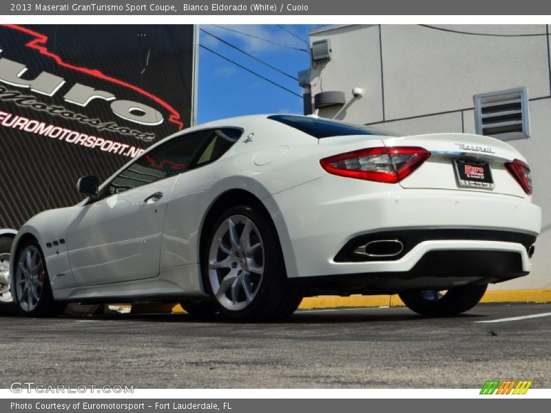 Bianco Eldorado (White) / Cuoio 2013 Maserati GranTurismo Sport Coupe