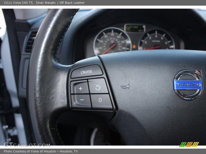 Silver Metallic / Off Black Leather 2011 Volvo S40 T5