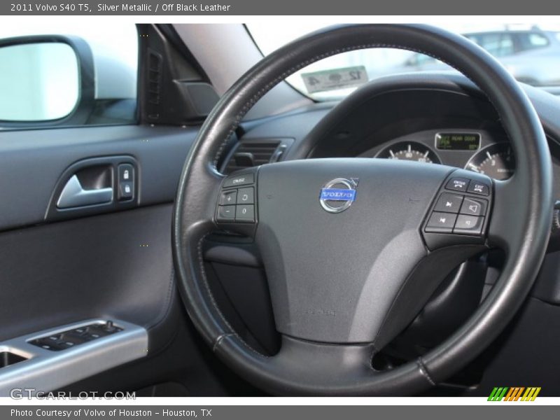 Silver Metallic / Off Black Leather 2011 Volvo S40 T5