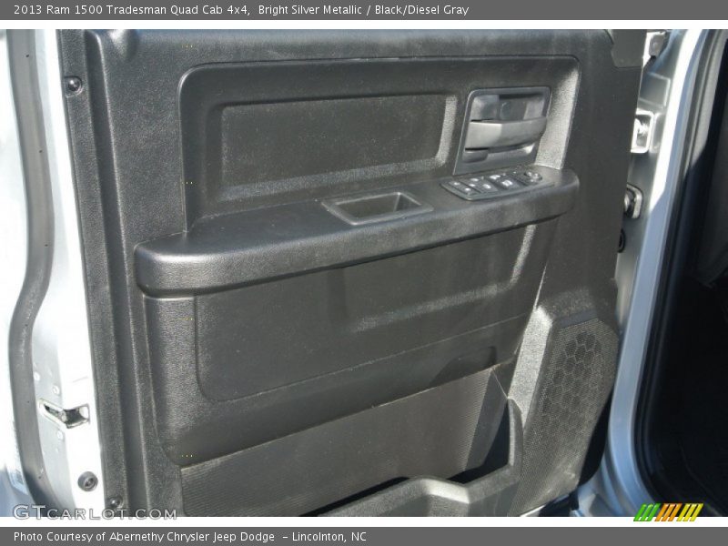 Bright Silver Metallic / Black/Diesel Gray 2013 Ram 1500 Tradesman Quad Cab 4x4