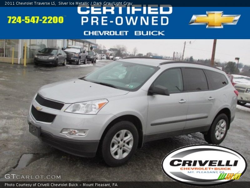 Silver Ice Metallic / Dark Gray/Light Gray 2011 Chevrolet Traverse LS