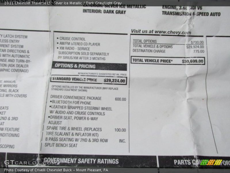 Silver Ice Metallic / Dark Gray/Light Gray 2011 Chevrolet Traverse LS