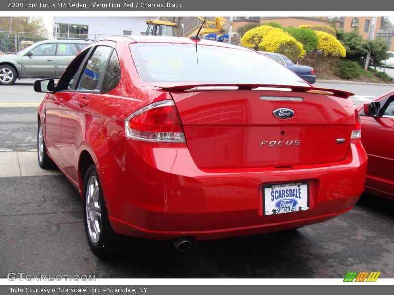 Vermillion Red / Charcoal Black 2008 Ford Focus SES Sedan