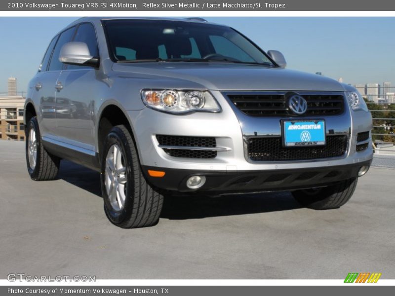 Reflex Silver Metallic / Latte Macchiatto/St. Tropez 2010 Volkswagen Touareg VR6 FSI 4XMotion