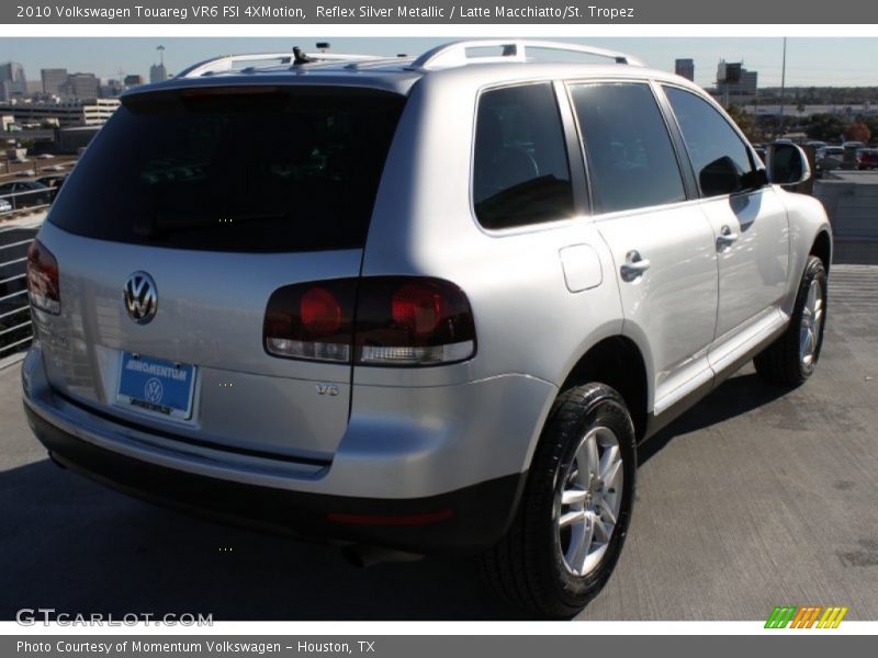 Reflex Silver Metallic / Latte Macchiatto/St. Tropez 2010 Volkswagen Touareg VR6 FSI 4XMotion