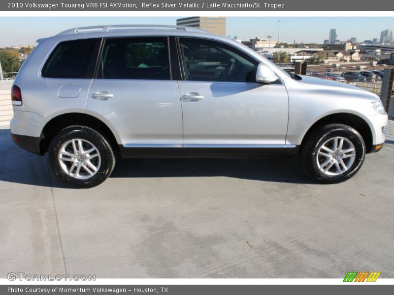 Reflex Silver Metallic / Latte Macchiatto/St. Tropez 2010 Volkswagen Touareg VR6 FSI 4XMotion