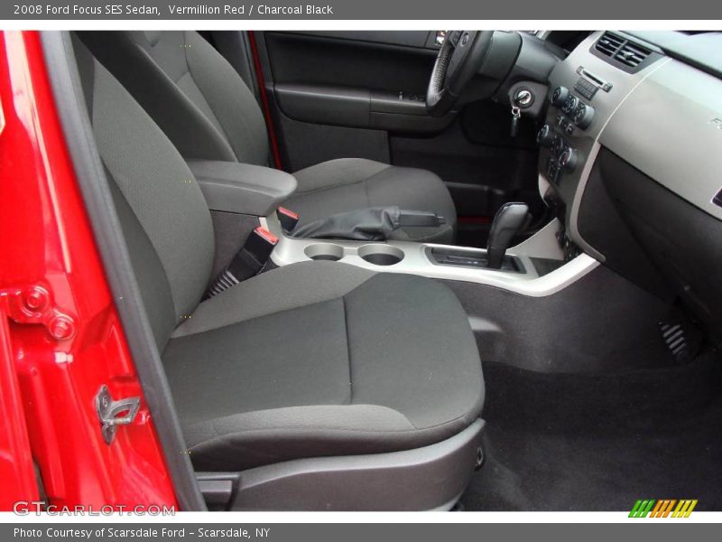 Vermillion Red / Charcoal Black 2008 Ford Focus SES Sedan