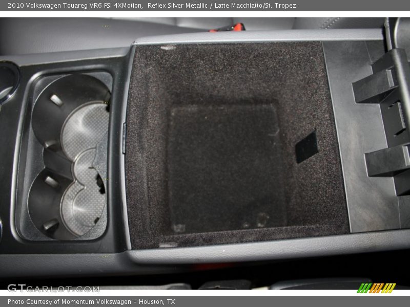 Reflex Silver Metallic / Latte Macchiatto/St. Tropez 2010 Volkswagen Touareg VR6 FSI 4XMotion