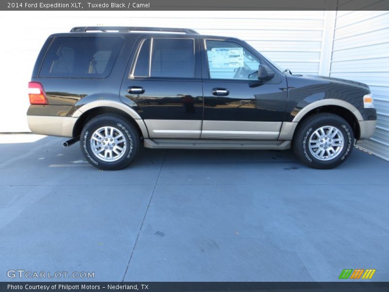Tuxedo Black / Camel 2014 Ford Expedition XLT