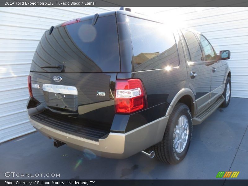 Tuxedo Black / Camel 2014 Ford Expedition XLT