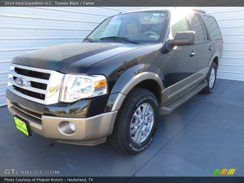 Tuxedo Black / Camel 2014 Ford Expedition XLT