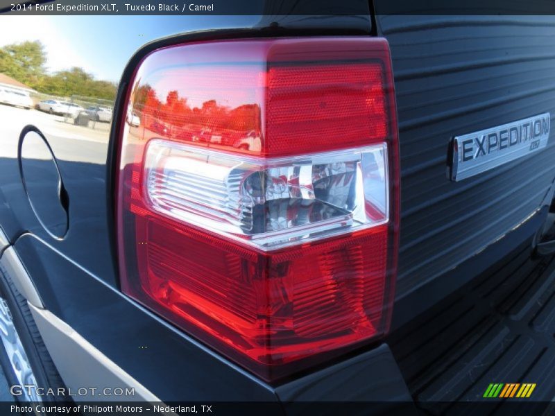 Tuxedo Black / Camel 2014 Ford Expedition XLT