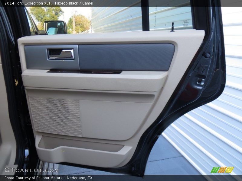 Tuxedo Black / Camel 2014 Ford Expedition XLT