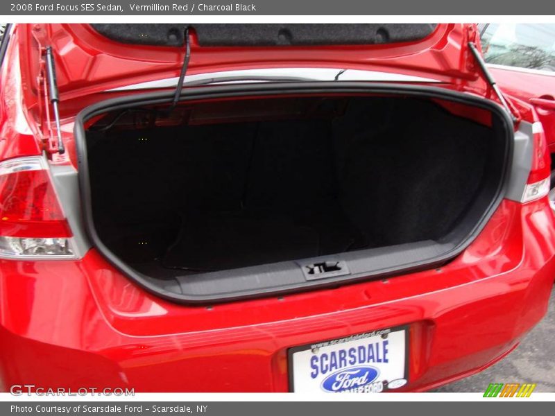 Vermillion Red / Charcoal Black 2008 Ford Focus SES Sedan