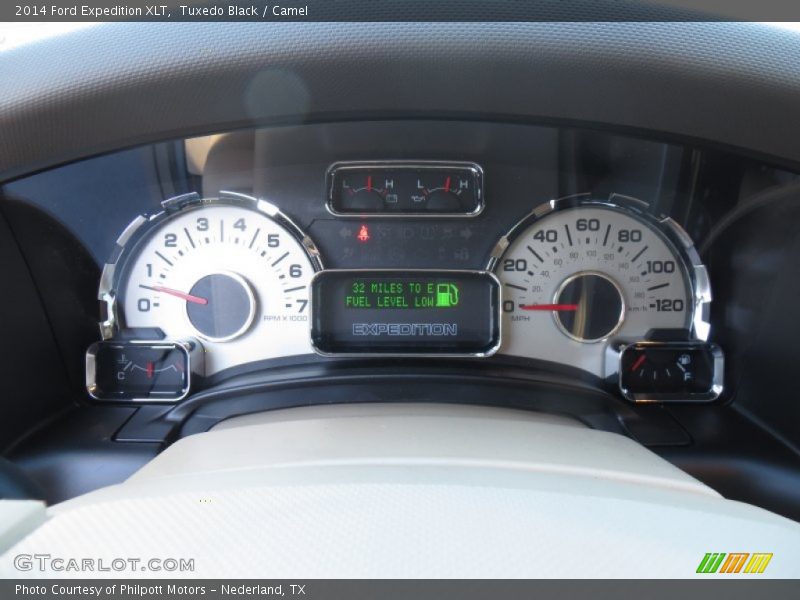 Tuxedo Black / Camel 2014 Ford Expedition XLT