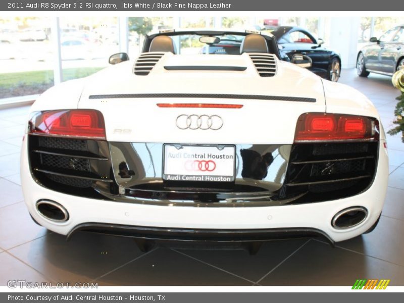 Ibis White / Black Fine Nappa Leather 2011 Audi R8 Spyder 5.2 FSI quattro