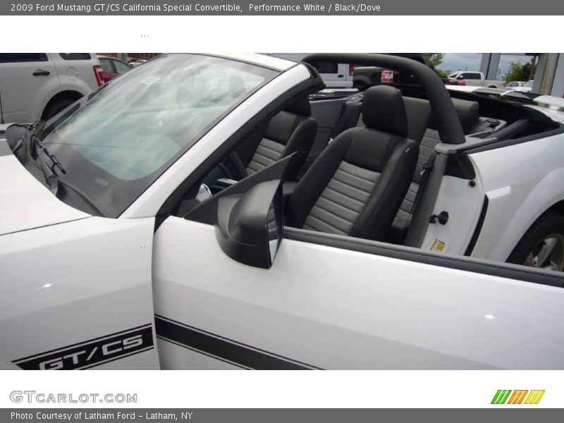 Performance White / Black/Dove 2009 Ford Mustang GT/CS California Special Convertible