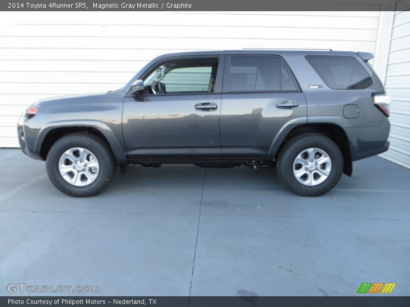 Magnetic Gray Metallic / Graphite 2014 Toyota 4Runner SR5