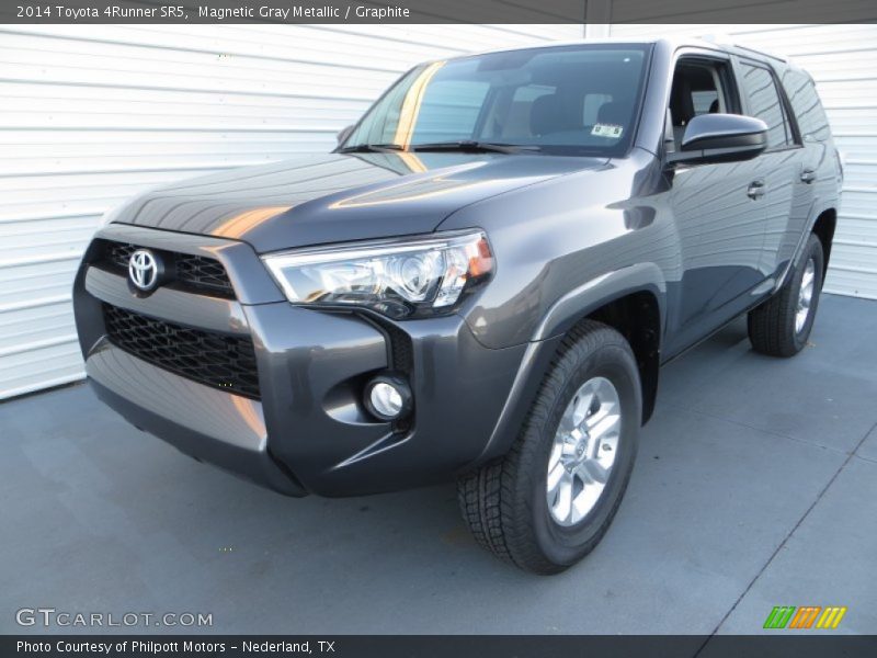 Magnetic Gray Metallic / Graphite 2014 Toyota 4Runner SR5