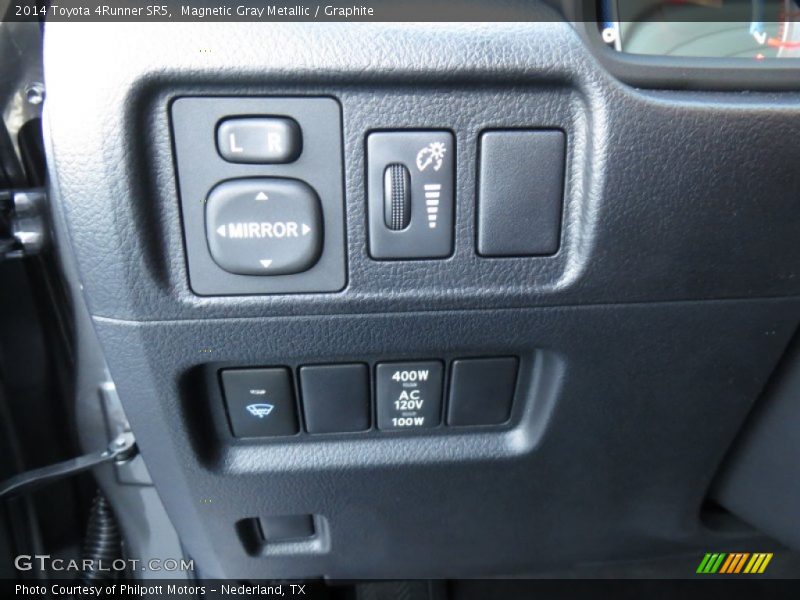 Magnetic Gray Metallic / Graphite 2014 Toyota 4Runner SR5