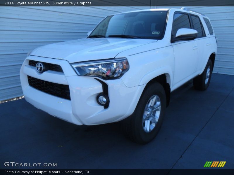 Super White / Graphite 2014 Toyota 4Runner SR5