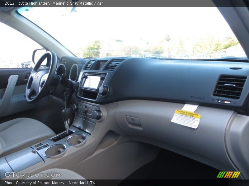 Magnetic Gray Metallic / Ash 2013 Toyota Highlander