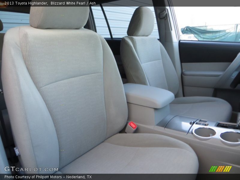 Blizzard White Pearl / Ash 2013 Toyota Highlander