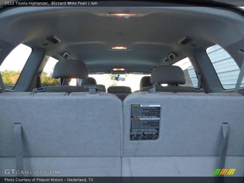 Blizzard White Pearl / Ash 2013 Toyota Highlander