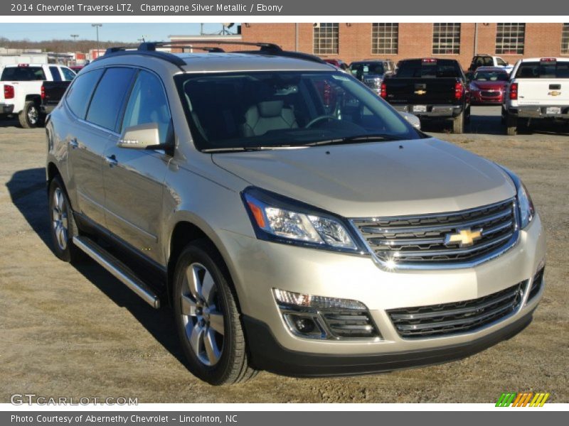 Champagne Silver Metallic / Ebony 2014 Chevrolet Traverse LTZ