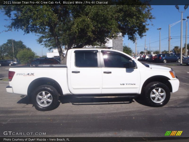 Blizzard White / Pro 4X Charcoal 2011 Nissan Titan Pro-4X Crew Cab 4x4