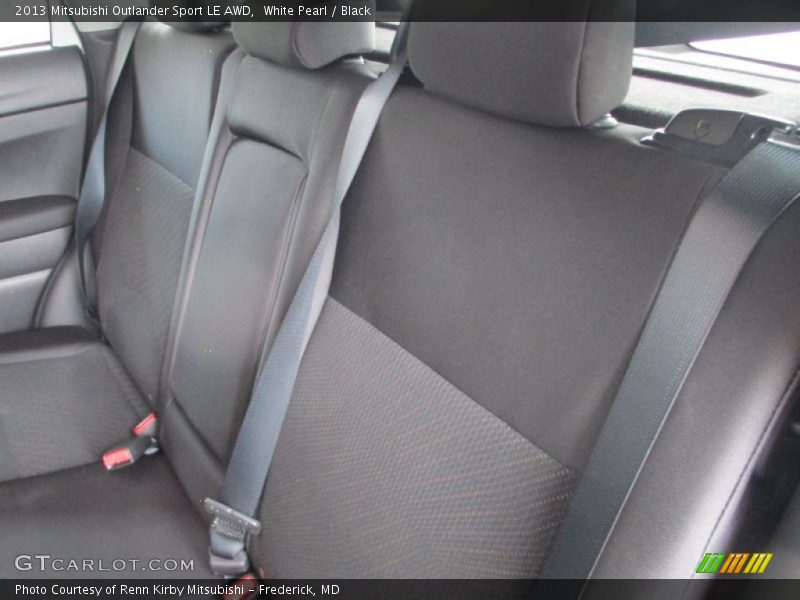 White Pearl / Black 2013 Mitsubishi Outlander Sport LE AWD