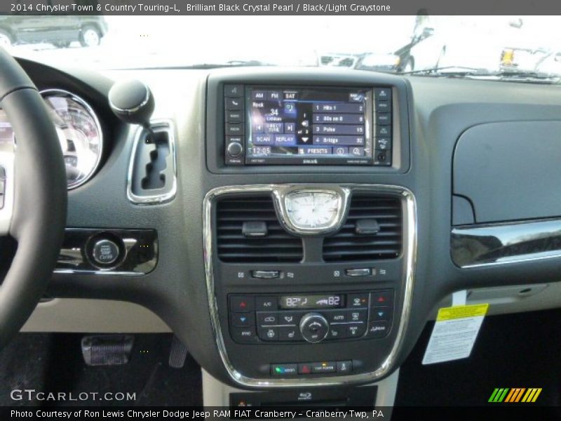 Brilliant Black Crystal Pearl / Black/Light Graystone 2014 Chrysler Town & Country Touring-L