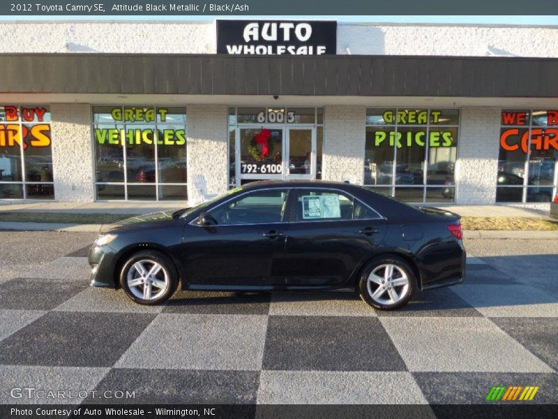 Attitude Black Metallic / Black/Ash 2012 Toyota Camry SE
