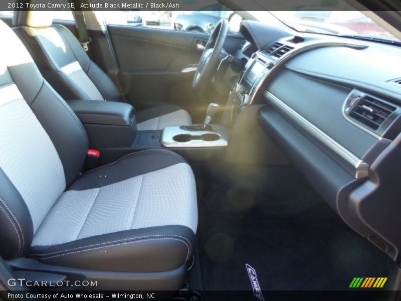 Attitude Black Metallic / Black/Ash 2012 Toyota Camry SE